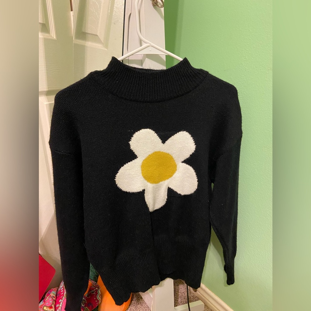 Black flower sweater